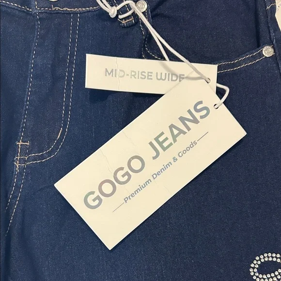GOGO Jeans Mid-Rise Wide Leg Women's Jeans W/ Rhinestone Bows - Picture 10 of 13